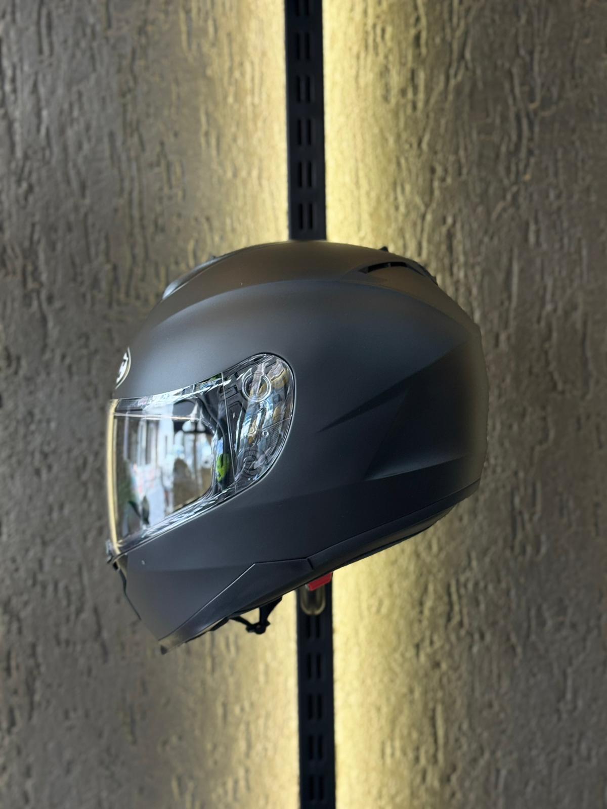 C70N KAPALI KASK MAT SIYAH 1450