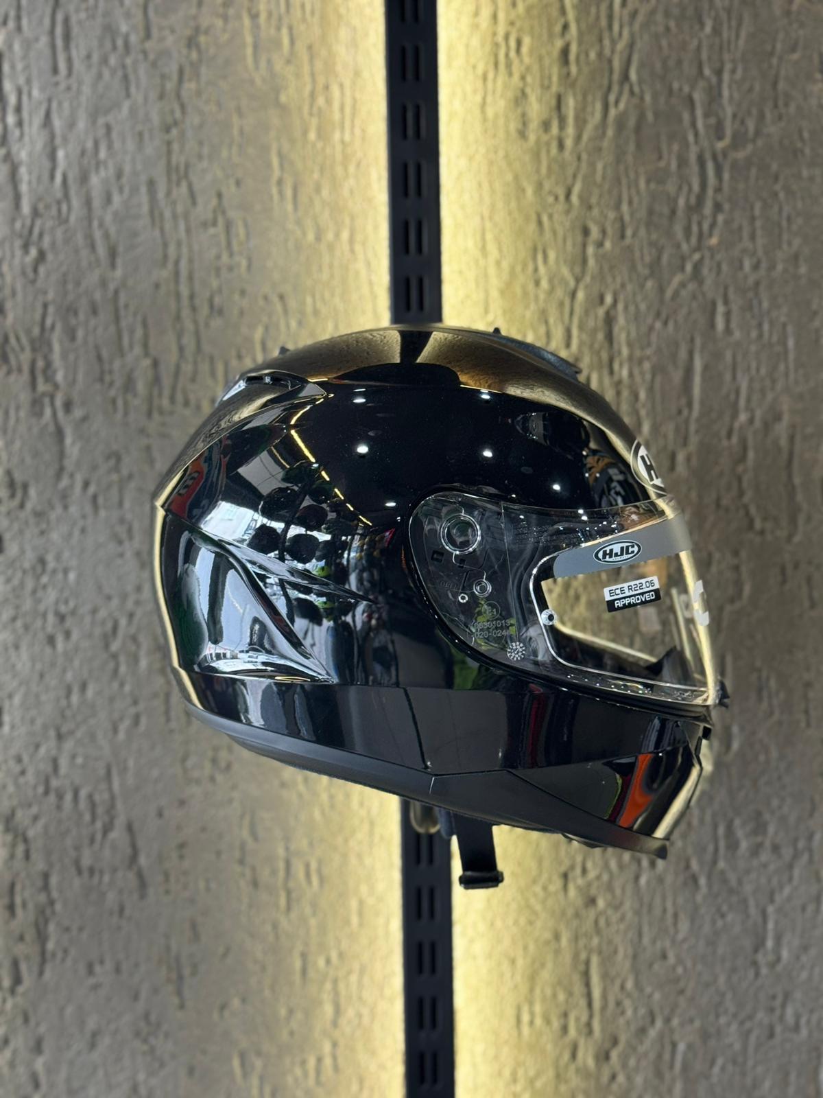 C70N KAPALI KASK PARLAK SIYAH 1450 - Görsel 2