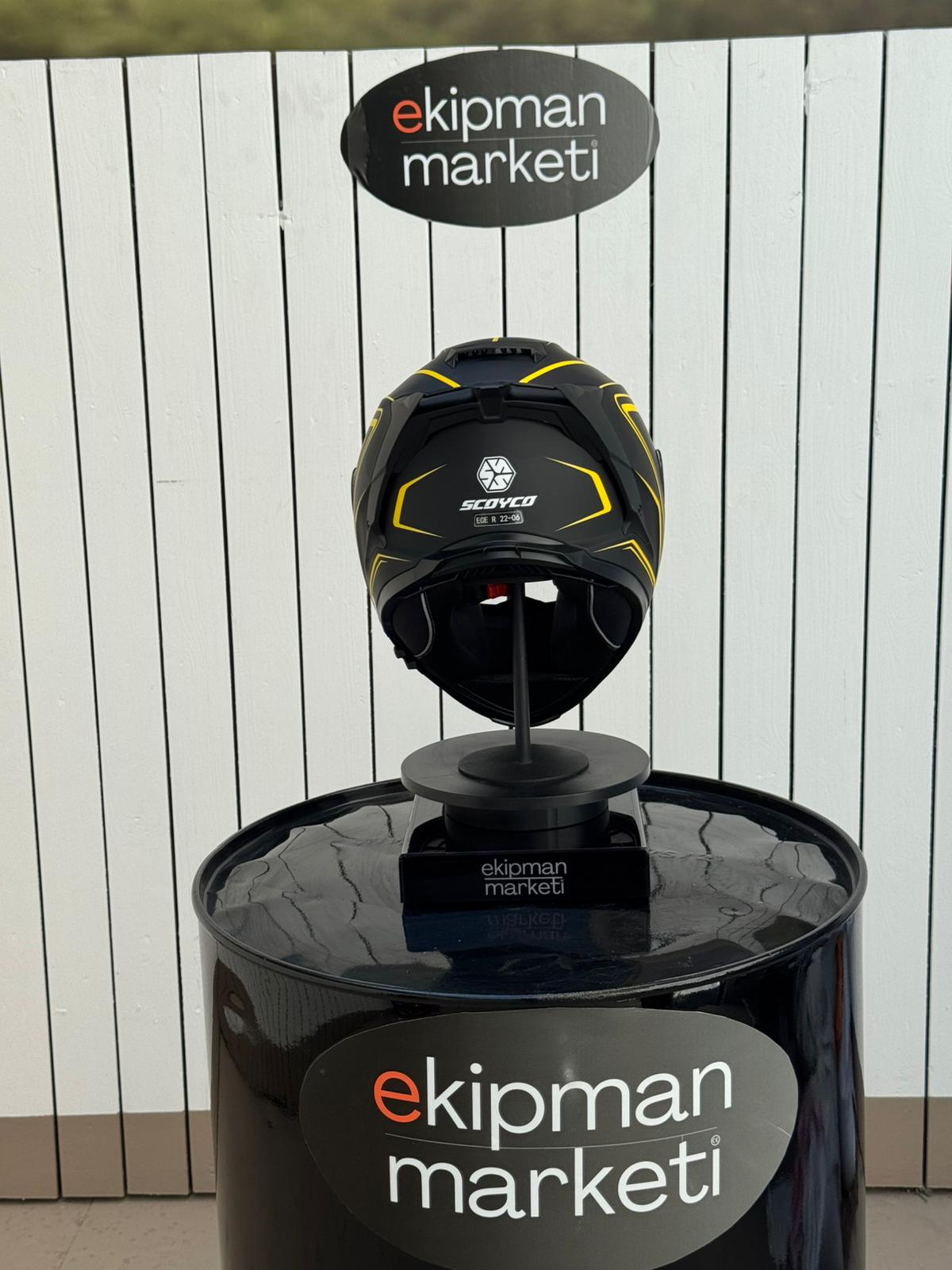Flash Kapalı Kask - Görsel 4